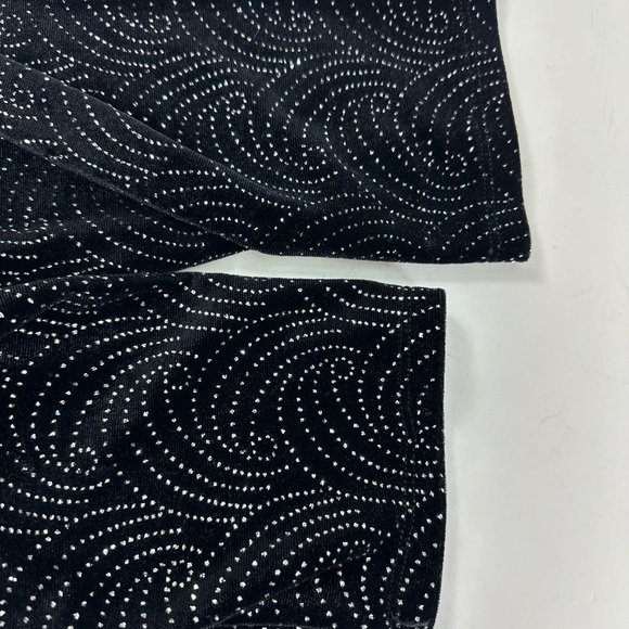 Notations Black Velvet Metallic Top Women’s 1X Hi-Low Long Sleeve Evening Blouse - Picture 9 of 9